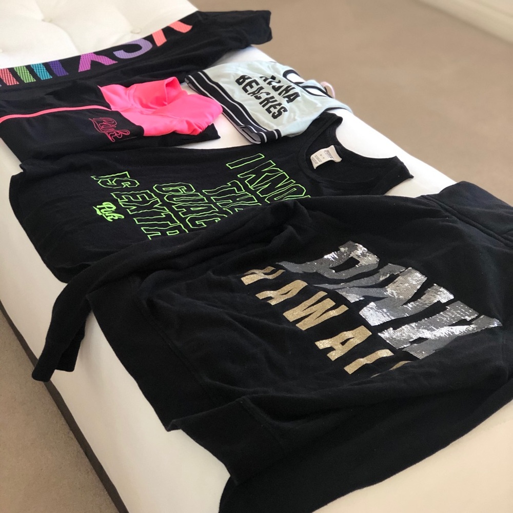 Pink/VS bundle of 5. Bra.Leggings. Jacket. Hoodie